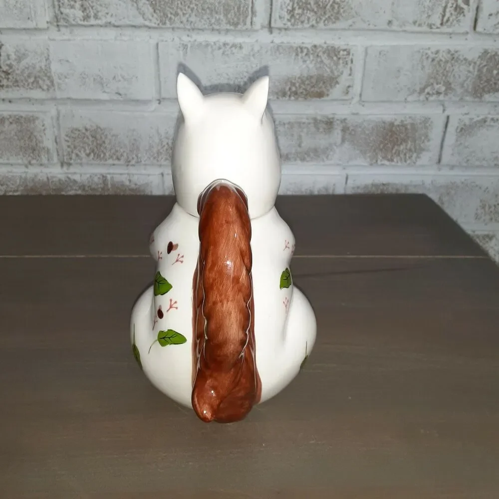 Cracker Barrel Squirrel Teapot 12floz Ceramic Cuteness Alert